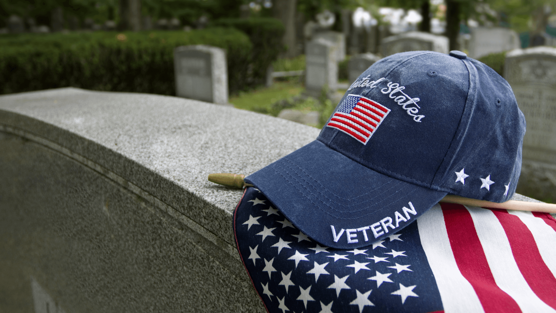 Veteran cap with US Flag